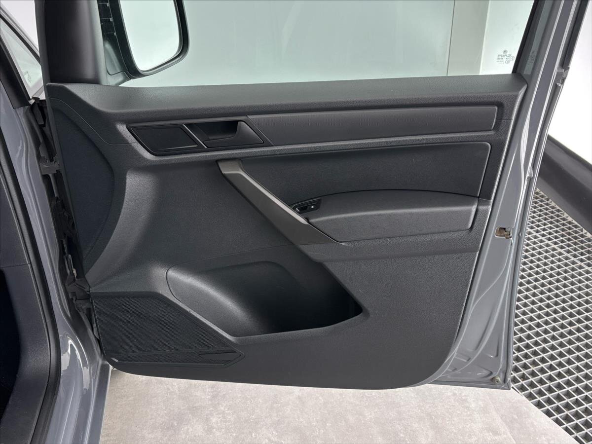 Volkswagen Caddy Skříň 2,0 l 90 kw