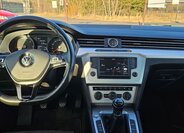 Volkswagen Passat Kombi 1,6 l 88 kw