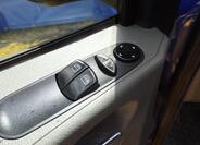 Mercedes-Benz Vito 15
