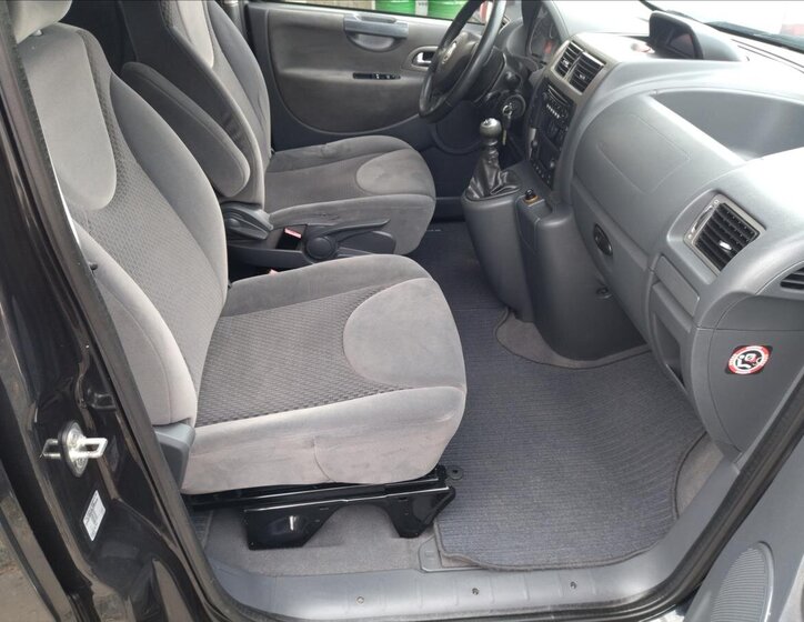 Fiat Scudo MPV 2,0 l 94 kw
