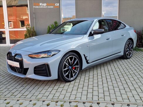 BMW i4 Sedan / Limuzína 0,0 400 kw