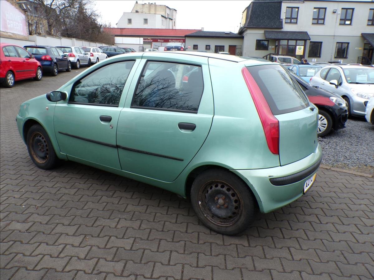 Fiat Punto Hatchback 1,2 l 44 kw