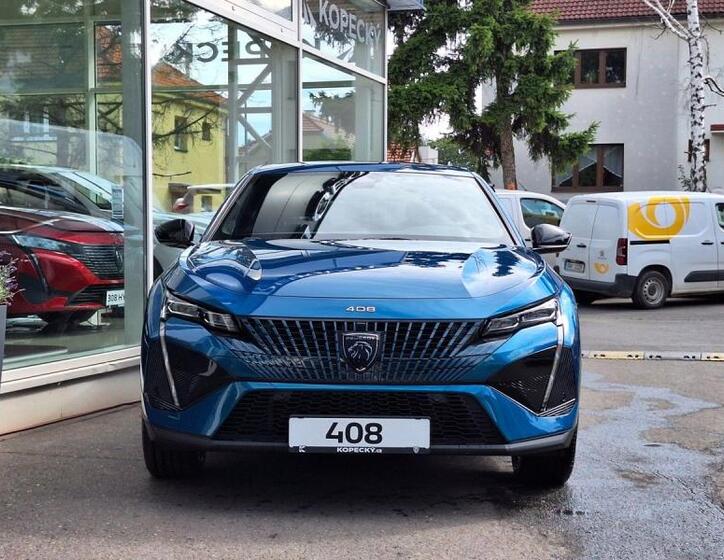 Peugeot 408 2