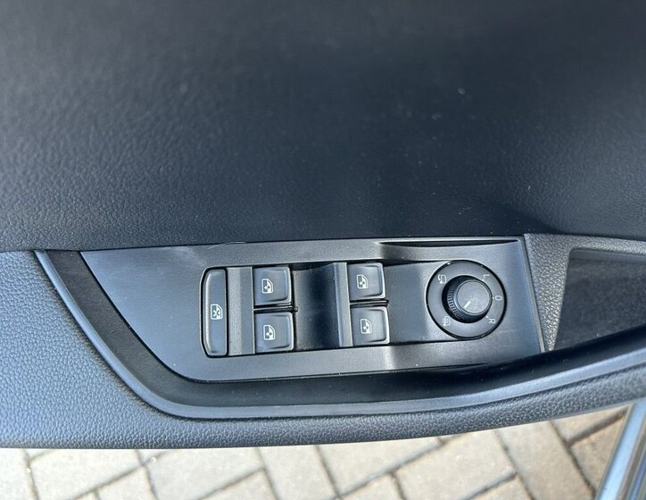 Škoda Superb Kombi 2,0 l 140 kw