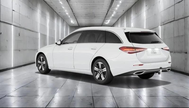 Mercedes-Benz Třídy C Kombi 2,0 l 145 kw