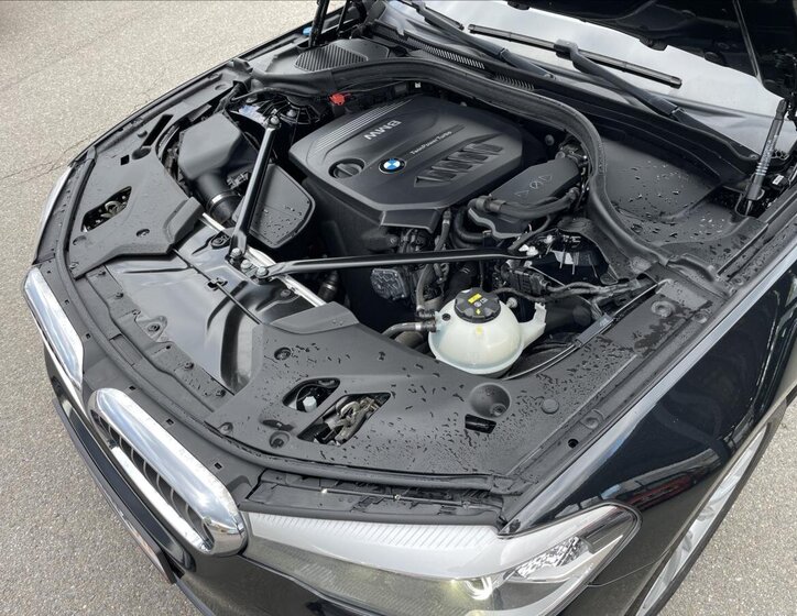 BMW Řada 5 Kombi 2,0 l 140 kw