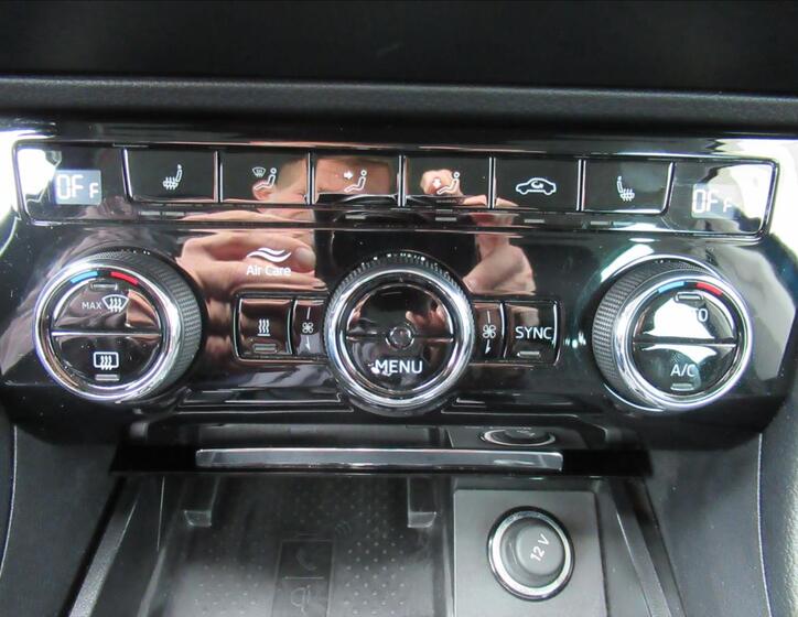 Škoda Superb Kombi 2,0 l 140 kw