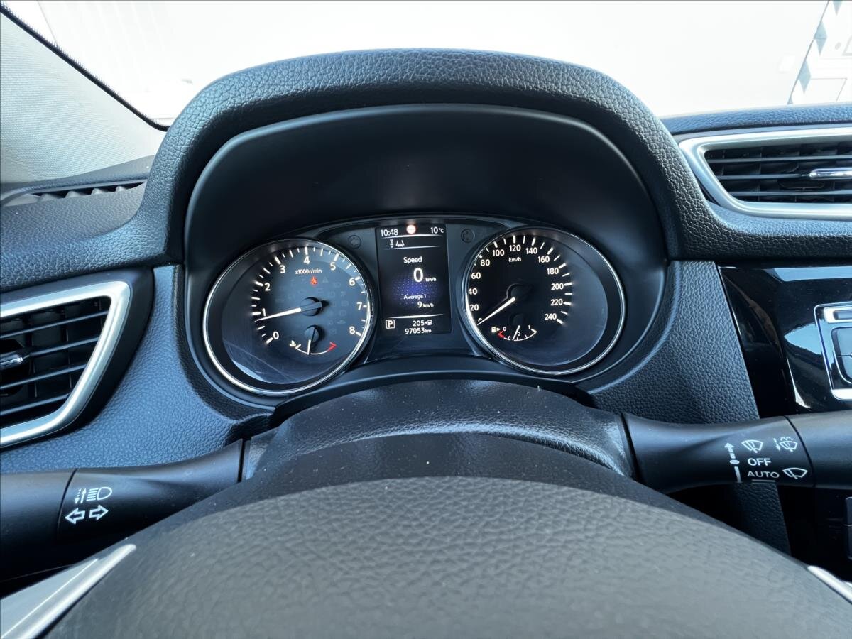 Nissan Qashqai SUV / Terénní 1,2 l 85 kw