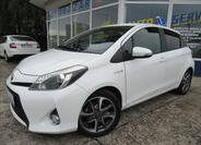 Toyota Yaris 1