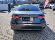 Toyota Corolla Sedan 1,5 l 92 kw