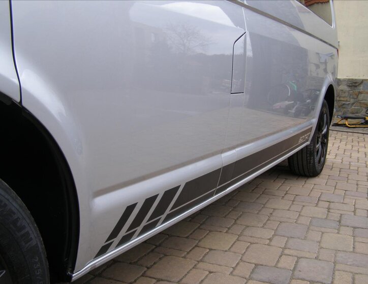 Volkswagen Caravelle MPV 2,0 l 103 kw