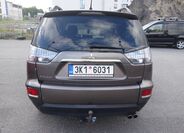 Mitsubishi Outlander 11