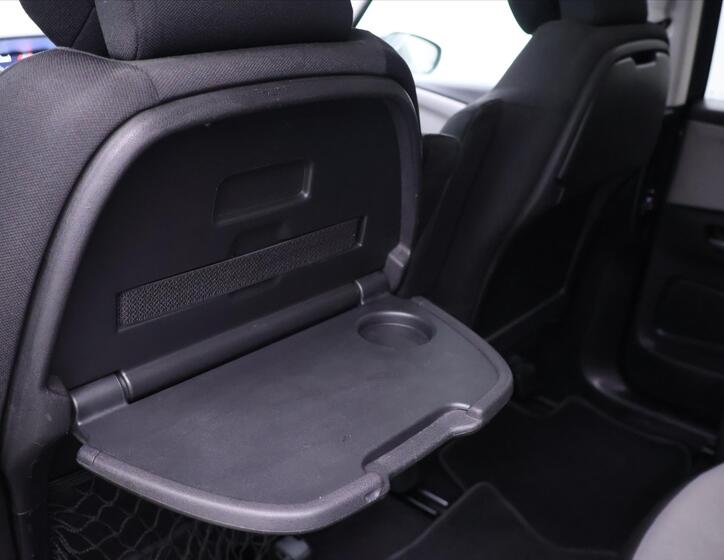 Citroën Grand C4 Picasso 33