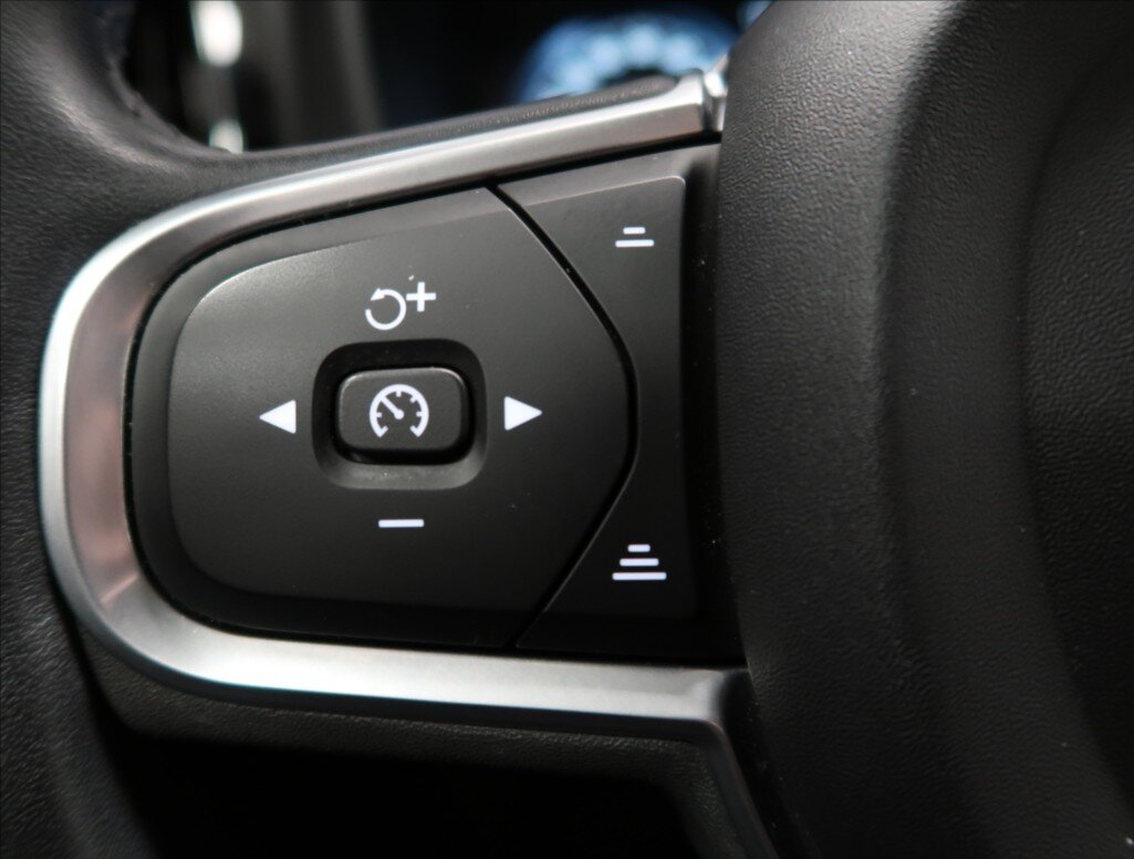 Volvo XC60 SUV 2,0 l 140 kw