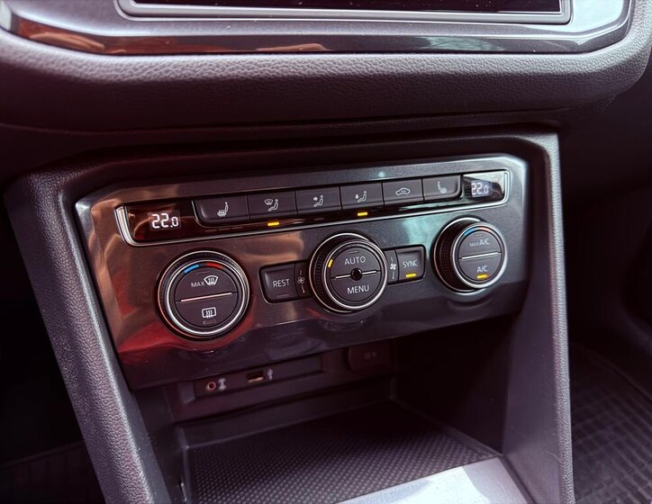 Volkswagen Tiguan SUV / Terénní 2,0 l 110 kw