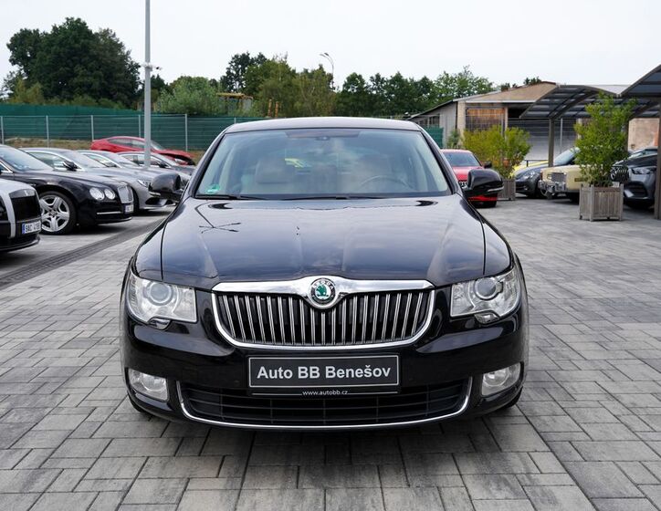 Škoda Superb 1