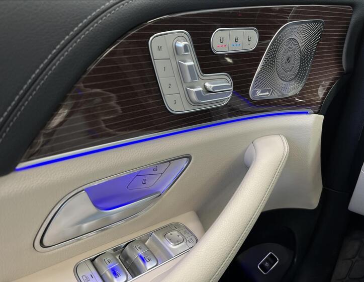 Mercedes-Benz GLE 12