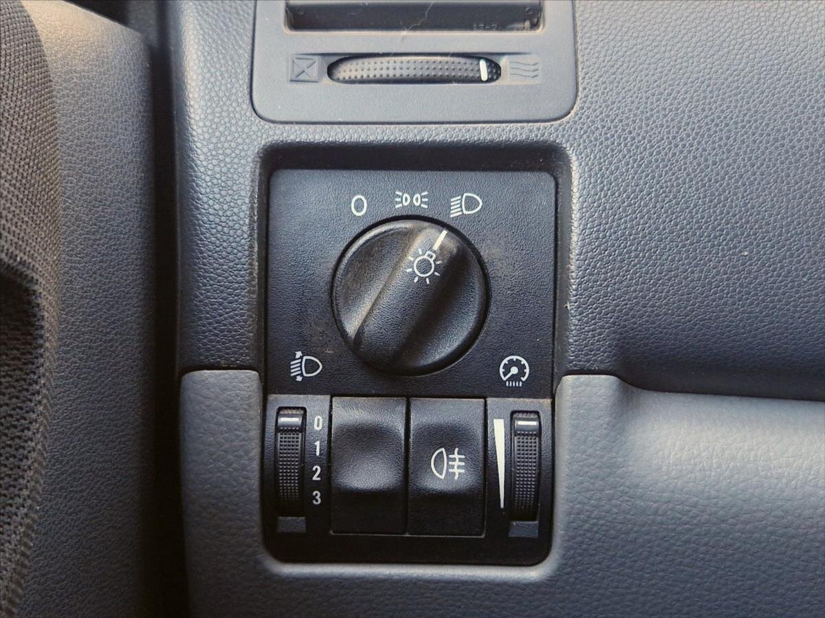 Suzuki Ignis Hatchback 1,3 l 69 kw