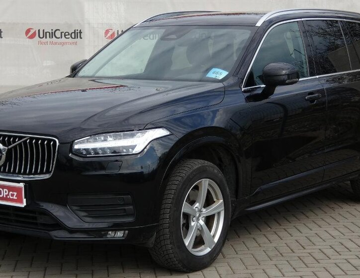 Volvo XC90 SUV / Terénní 2,0 l 173 kw