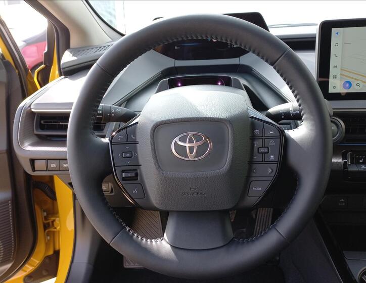 Toyota Prius 16