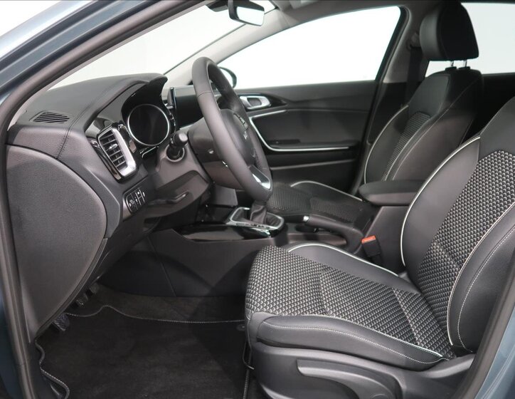 KIA XCeed SUV / Terénní 1,5 l 103 kw