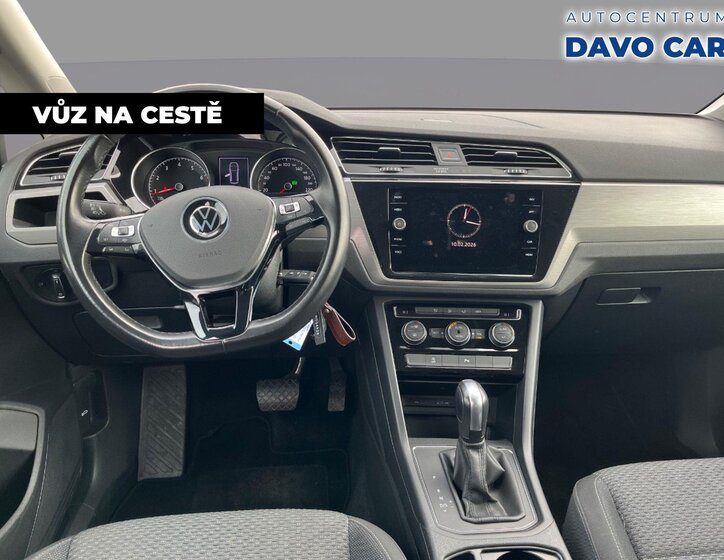 Volkswagen Touran MPV 1,5 l 110 kw