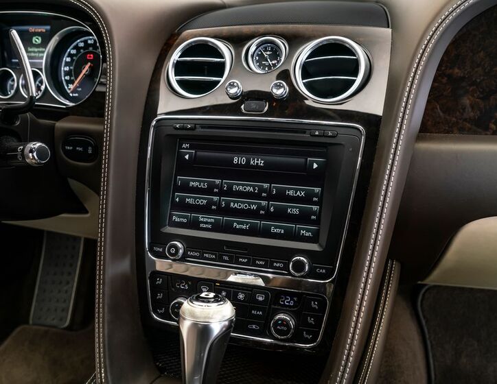 Bentley Continental GT 18