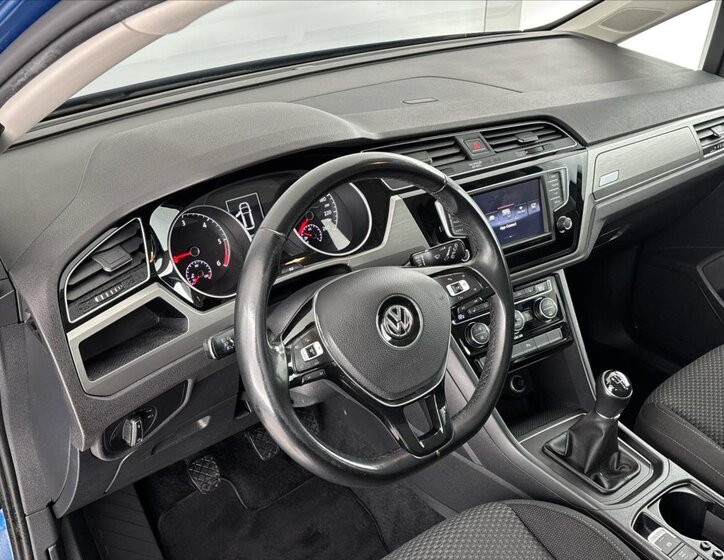 Volkswagen Touran MPV 2,0 l 110 kw