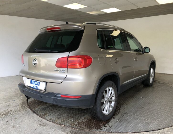 Volkswagen Tiguan SUV 2,0 l 103 kw