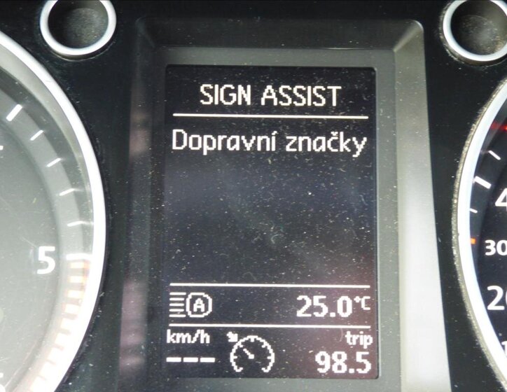 Volkswagen Passat Kombi 2,0 l 130 kw