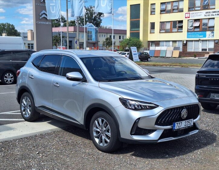 MG HS SUV / Terénní 1,5 l 119 kw