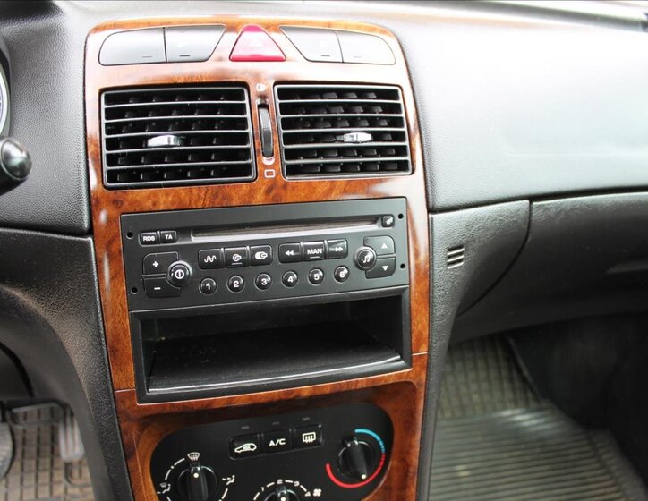 Peugeot 307 Hatchback 1,6 l 80 kw