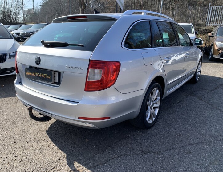 Škoda Superb 5