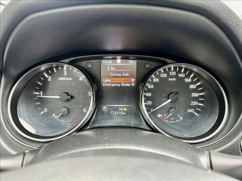 Nissan Qashqai SUV / Terénní 1,6 l 96 kw