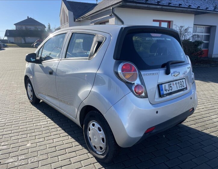 Chevrolet Spark 3