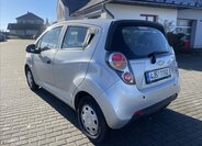 Chevrolet Spark 3