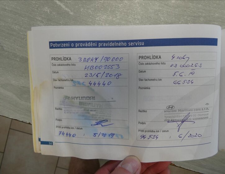 Hyundai Grand Santa Fe 49