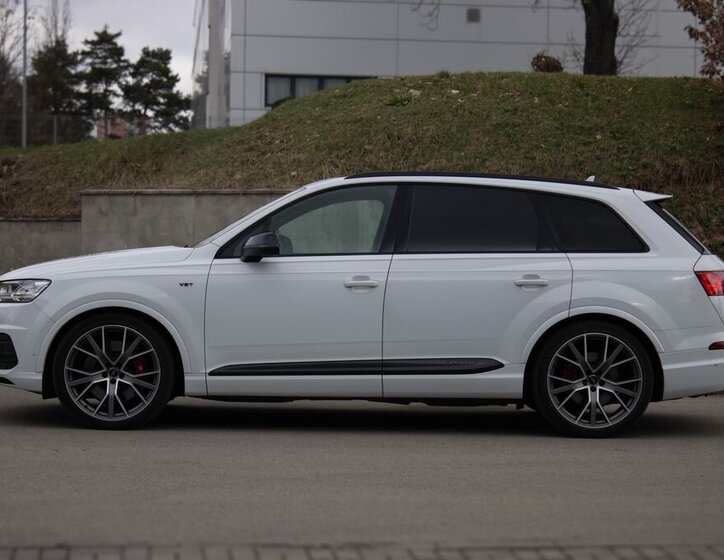 Audi SQ7 SUV / Terénní 4,0 l 320 kw