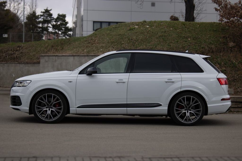 Audi SQ7 SUV / Terénní 4,0 l 320 kw