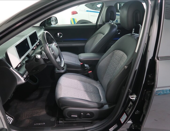 Hyundai Ioniq 5 7