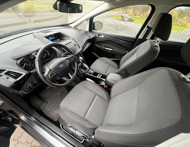 Ford Grand C-MAX 17