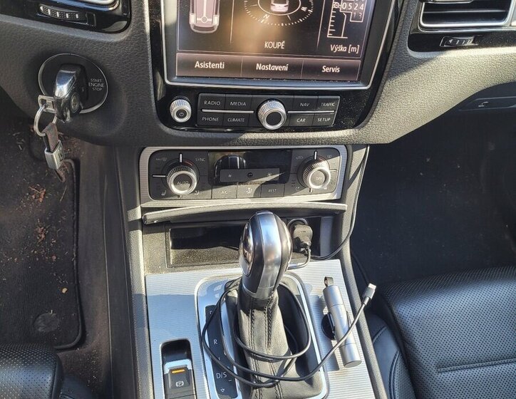 Volkswagen Touareg Kombi 3,0 l 193 kw