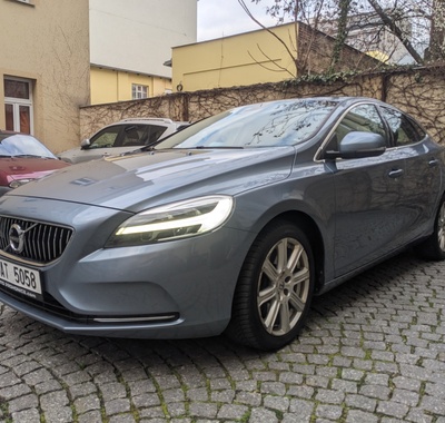 Volvo V40 2