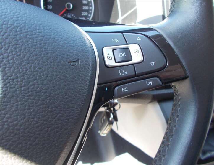 Volkswagen Caravelle MPV 2,0 l 110 kw