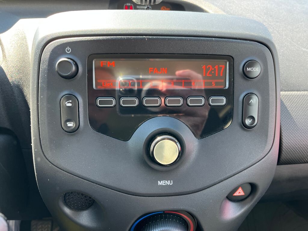 Toyota Aygo Hatchback 998,0 53 kw