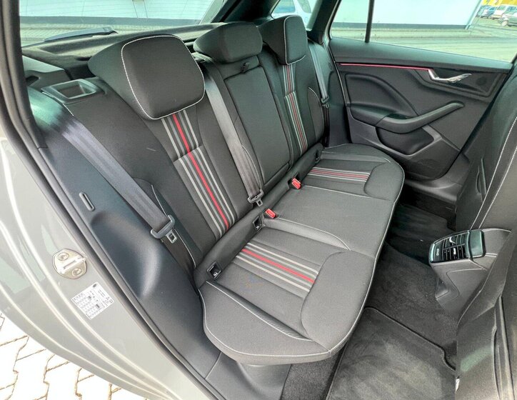 Škoda Scala Hatchback 1,0 l 85 kw