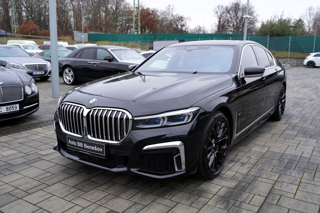 BMW Řada 7 Sedan 3,0 l 250 kw