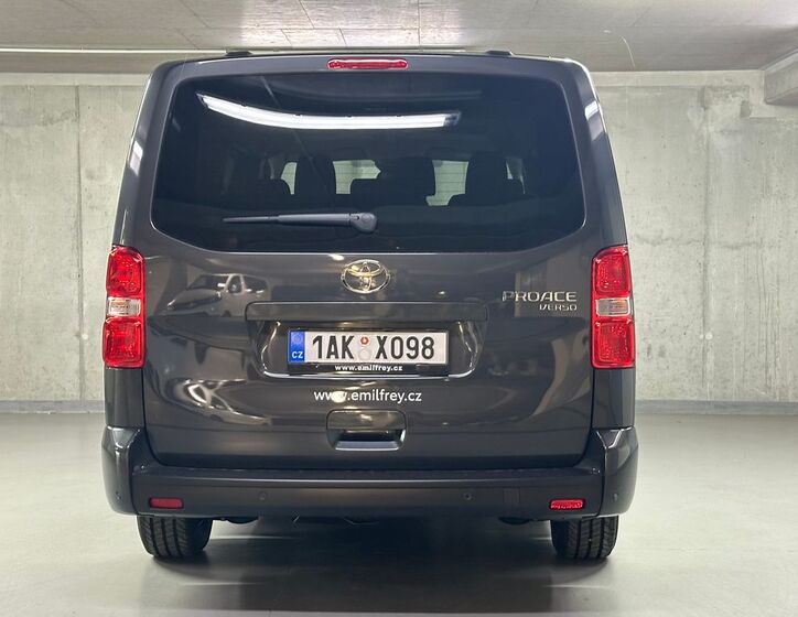 Toyota ProAce Verso 6