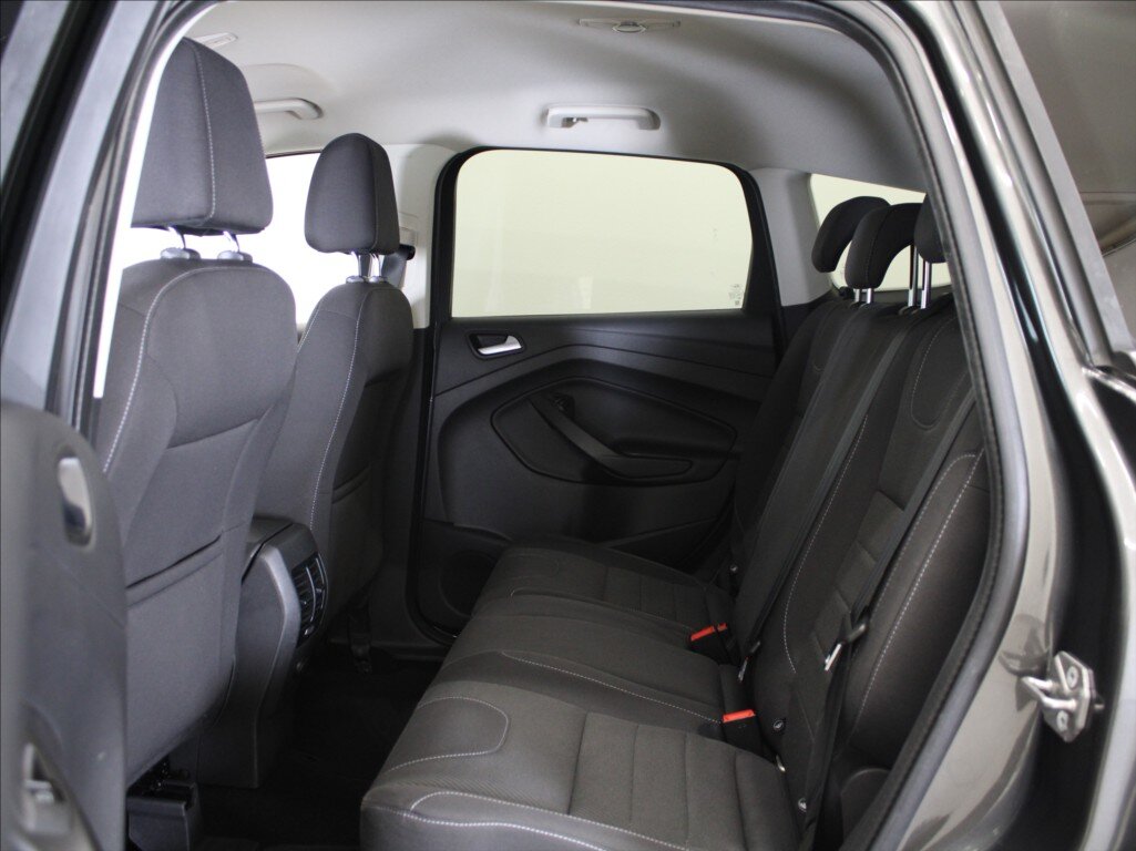 Ford Kuga SUV / Terénní 2,0 l 110 kw