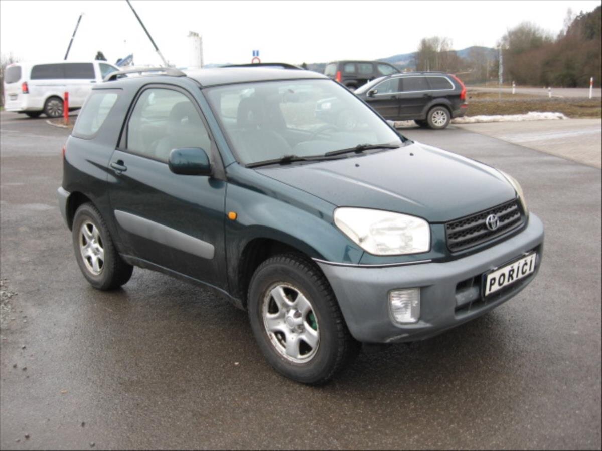 Toyota RAV4 Kombi 1,8 l 92 kw